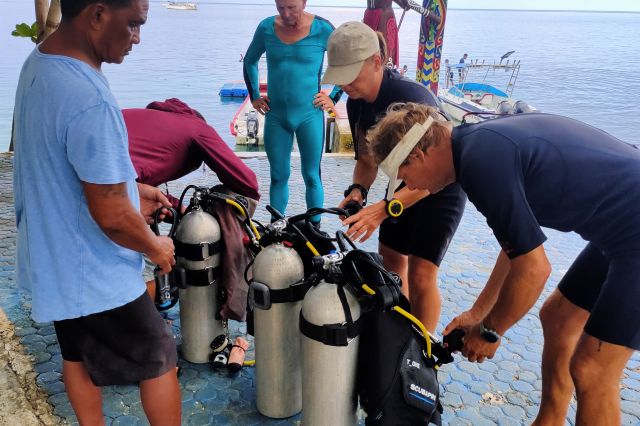 Monday, 14 Oct  2024, 030141